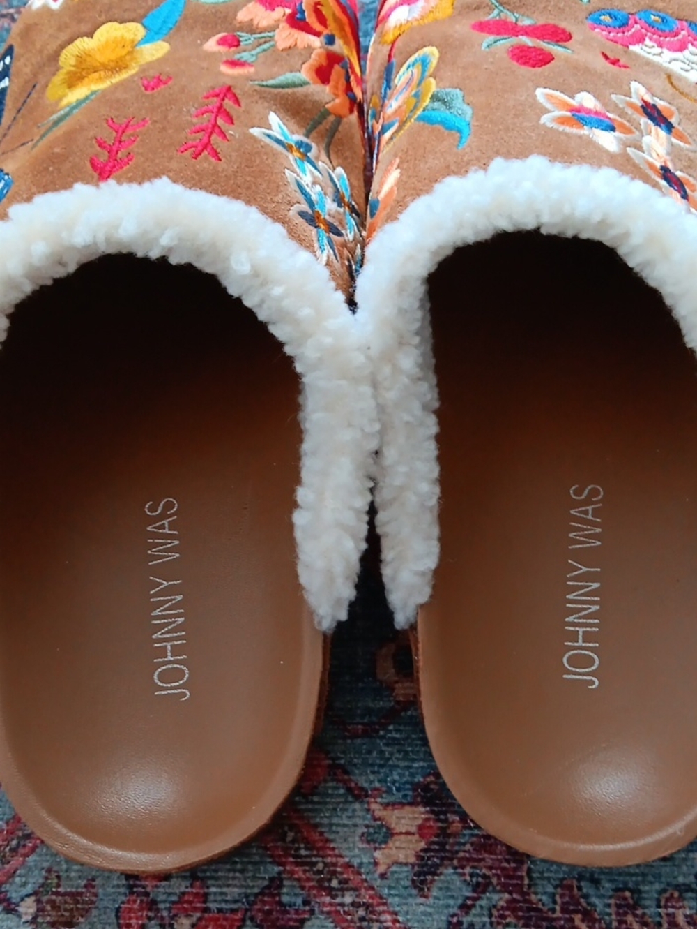 Johnny Was Taline Sherpa Mule Clog - Picture 3 of 4